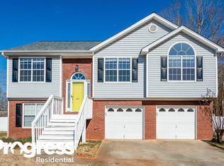 405 Foxwood Ct, McDonough, GA 30253