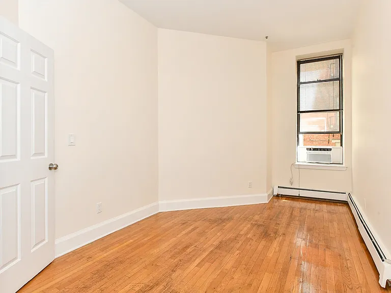 1115 Willow Ave #108 — Photo 8