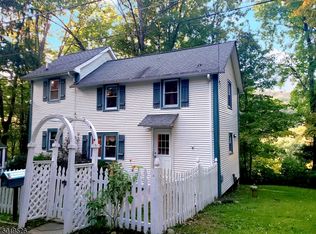 15 Laceytown Rd, Franklin, NJ 07416