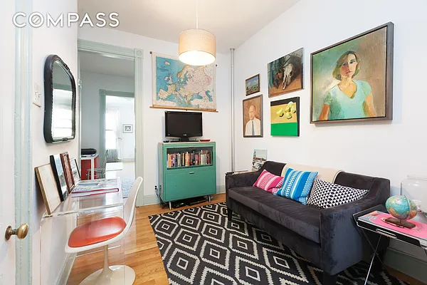 Rented by Compass | media 18