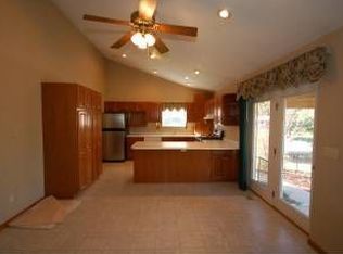 341 N Curry Rd, Wilmington, OH 45177