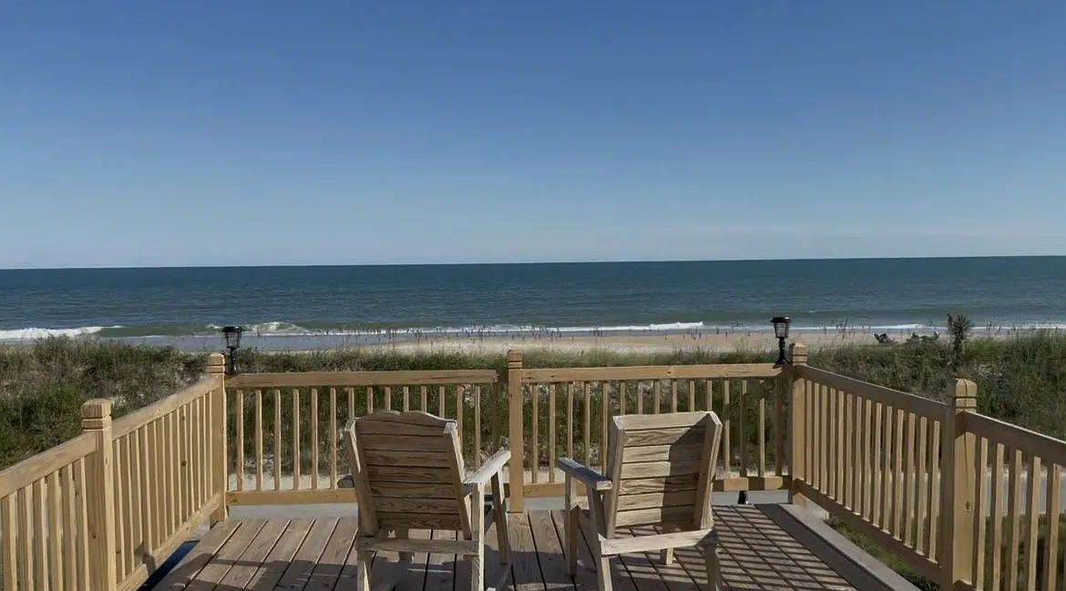 2 bed, 800 sqft, $1,750 — Photo 2