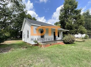 408 Smythe St, Greenville, SC 29611