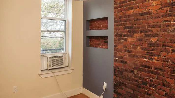 Rented by Nooklyn NYC LLC | media 18