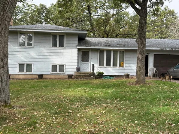 23368 Gopher Dr NE, East Bethel, MN 55005