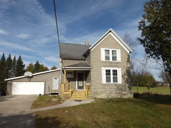 5524 Jorns Ln, Sturgeon Bay, WI 54235