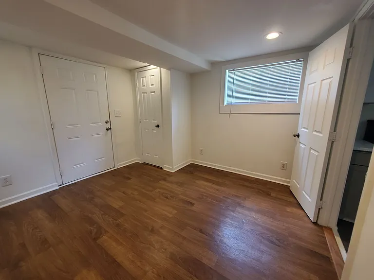 2577 Eastwood Dr — Photo 5