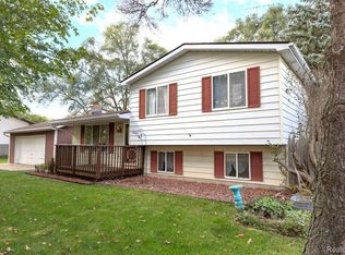 2689 Windemere, North Branch, MI 48461