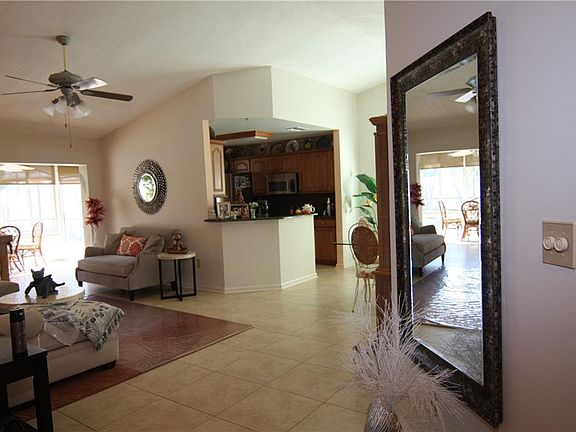 2nd image of 8807 Hampden Dr