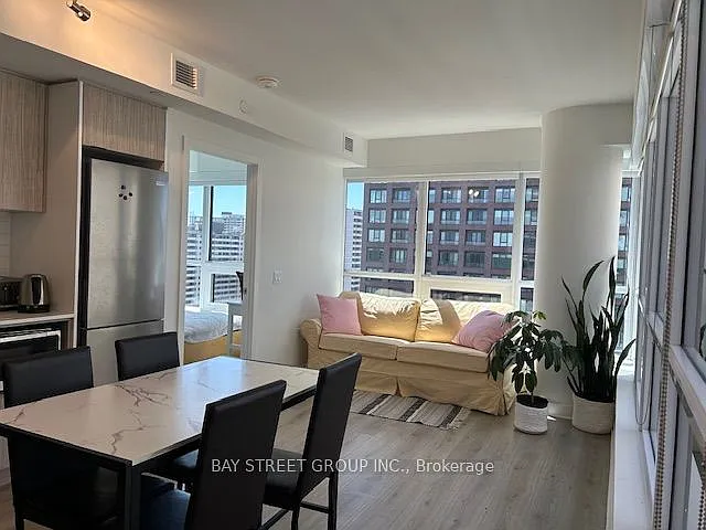 395 Bloor St E #1802 — Photo 7