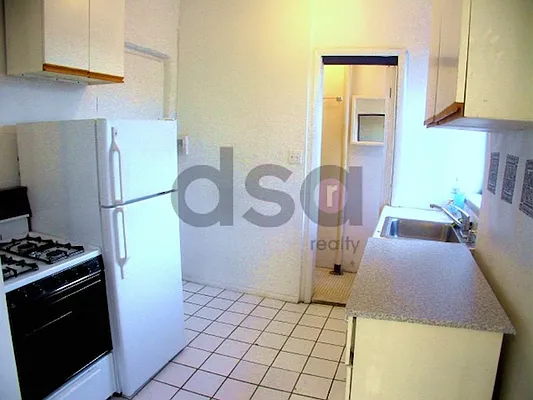 Rented by DSA Realty | media 15