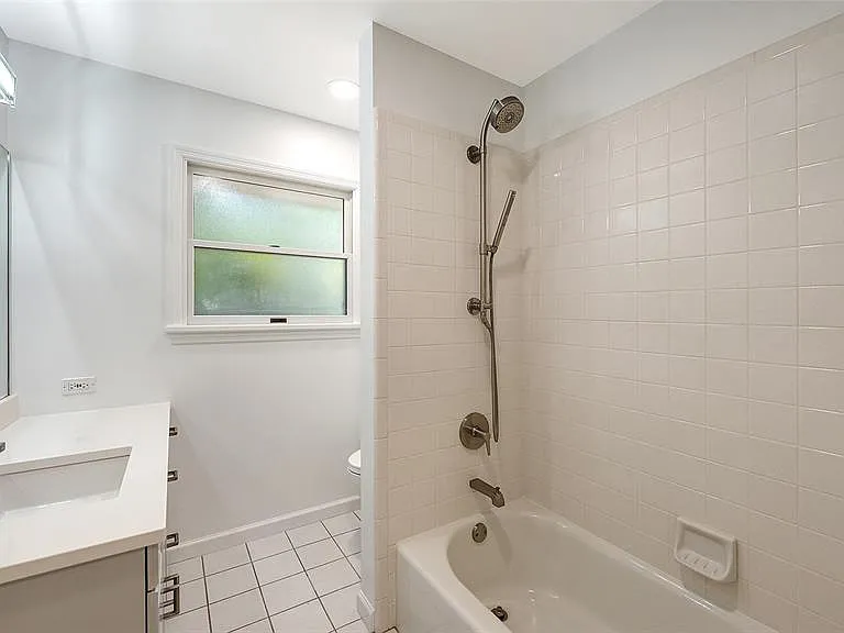 1770 S Oval Dr — Photo 31