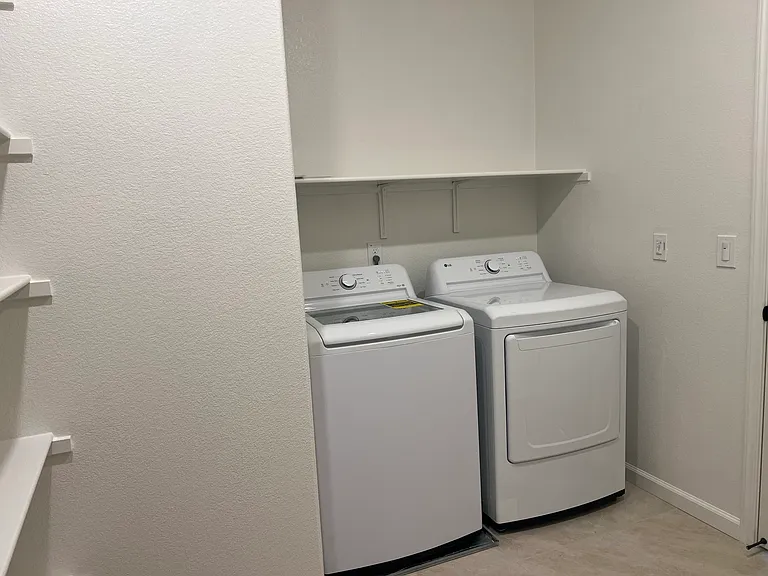 7153 Great Copper St — Photo 21