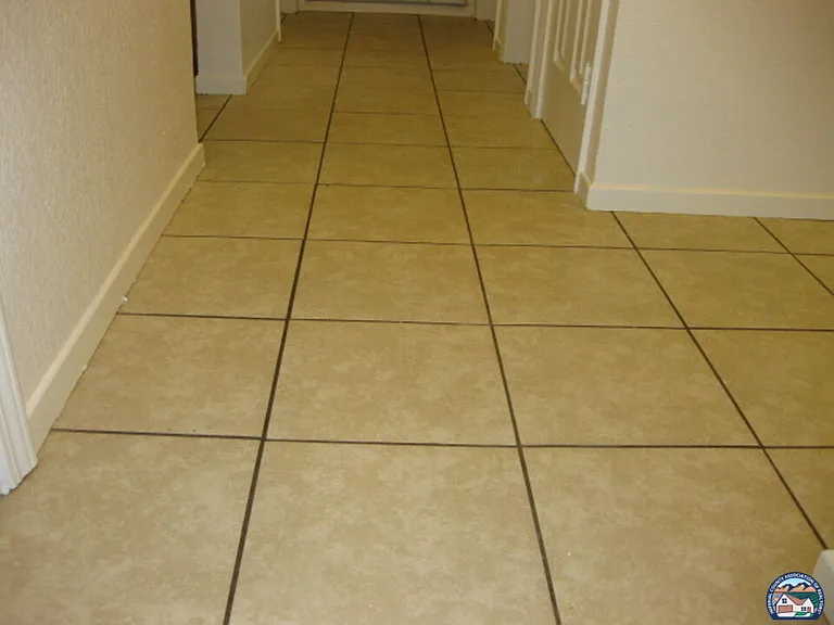 1661 Yucca Dr — Photo 11