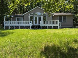 708 Monument Dr, Montross, VA 22520