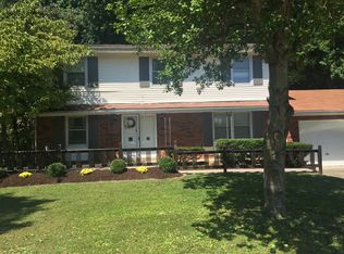 2901 N Walford Dr, Jeffersonville, IN 47130