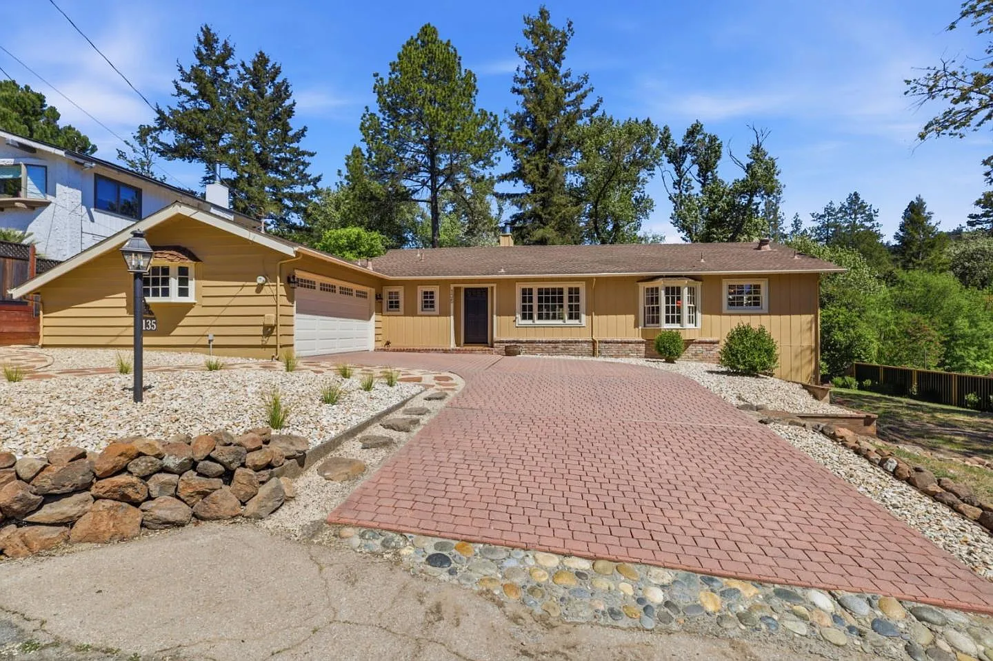 135 Rancho Rio Ave photo 1