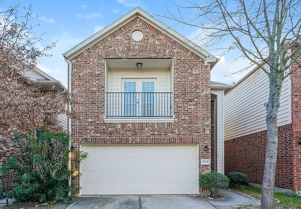 1st image of 17115 Amarose Dr