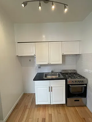 Rented by Alpha Properties NYC I LLC | media 7
