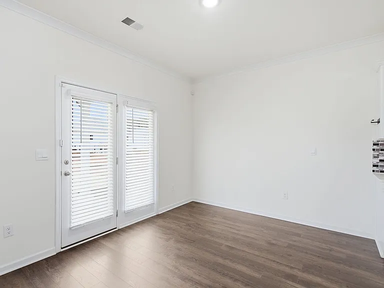 3369 English Elm Way — Photo 17