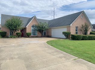 9042 Belmont Dr, Southaven, MS 38671