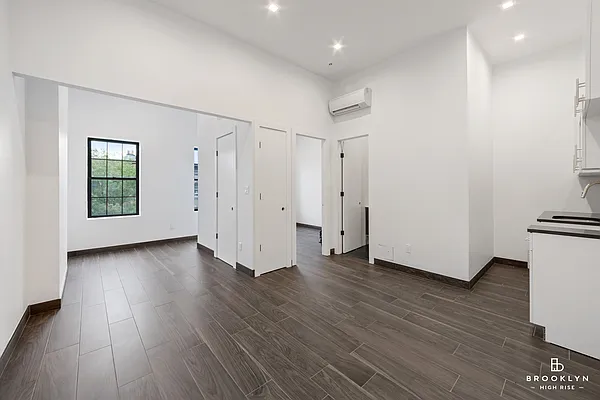 Rented by Brooklyn High Rise LLC | media 7
