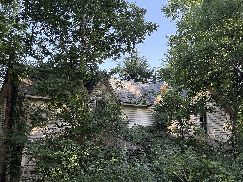 1st image of 1701 Errel Dowlen Rd