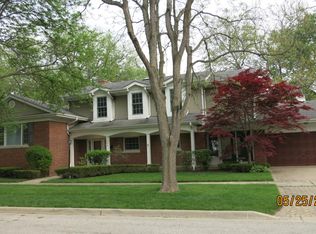 844 Juniper Rd, Glenview, IL 60025