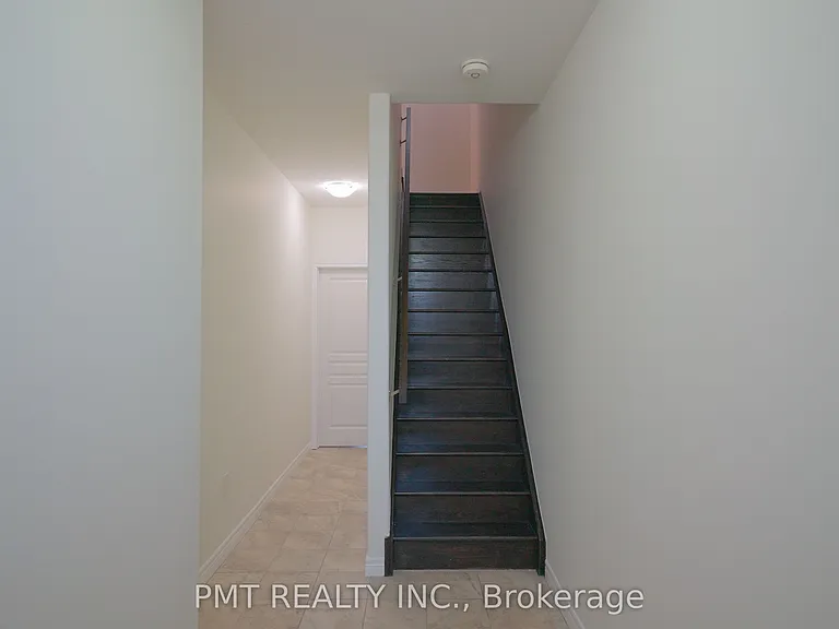 50 Robert Peel Rd — Photo 32