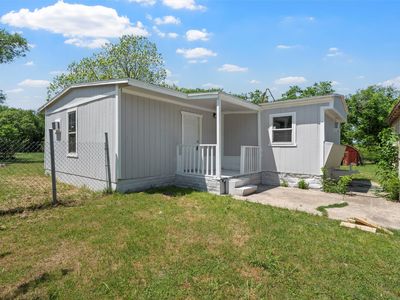 413 Forest Ave, Elm Mott, TX, 76640