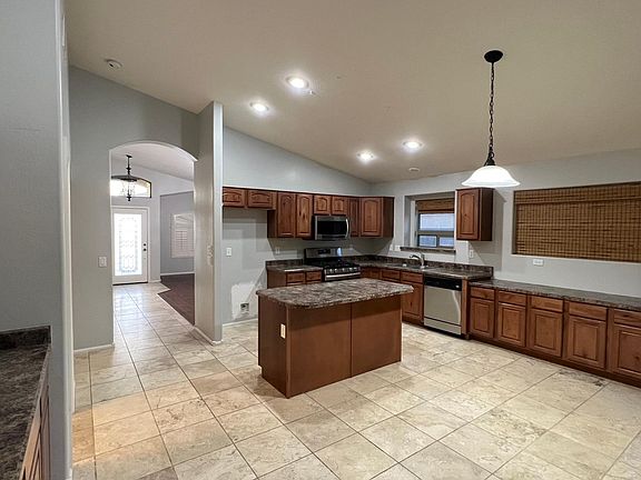 5th image of 28073 N Quartz Cir