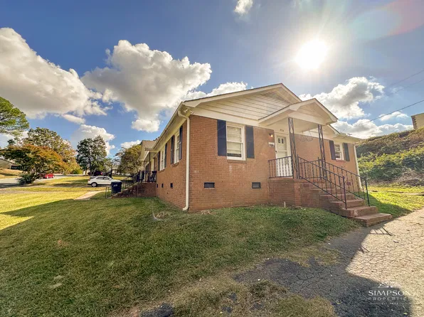 7710 Briardale Dr, Charlotte, NC 28212
