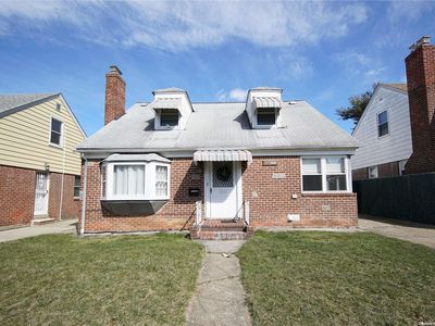 48-11 201 Street, Oakland Gardens, NY, 11364