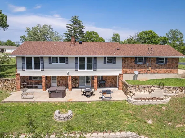 197 Highway 61, Bloomsdale, MO 63627