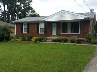 6005 Whispering Hills Blvd, Louisville, KY 40219