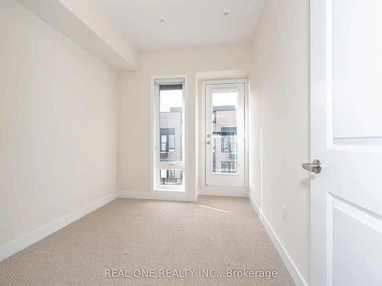 28 Credit Ln — Photo 27