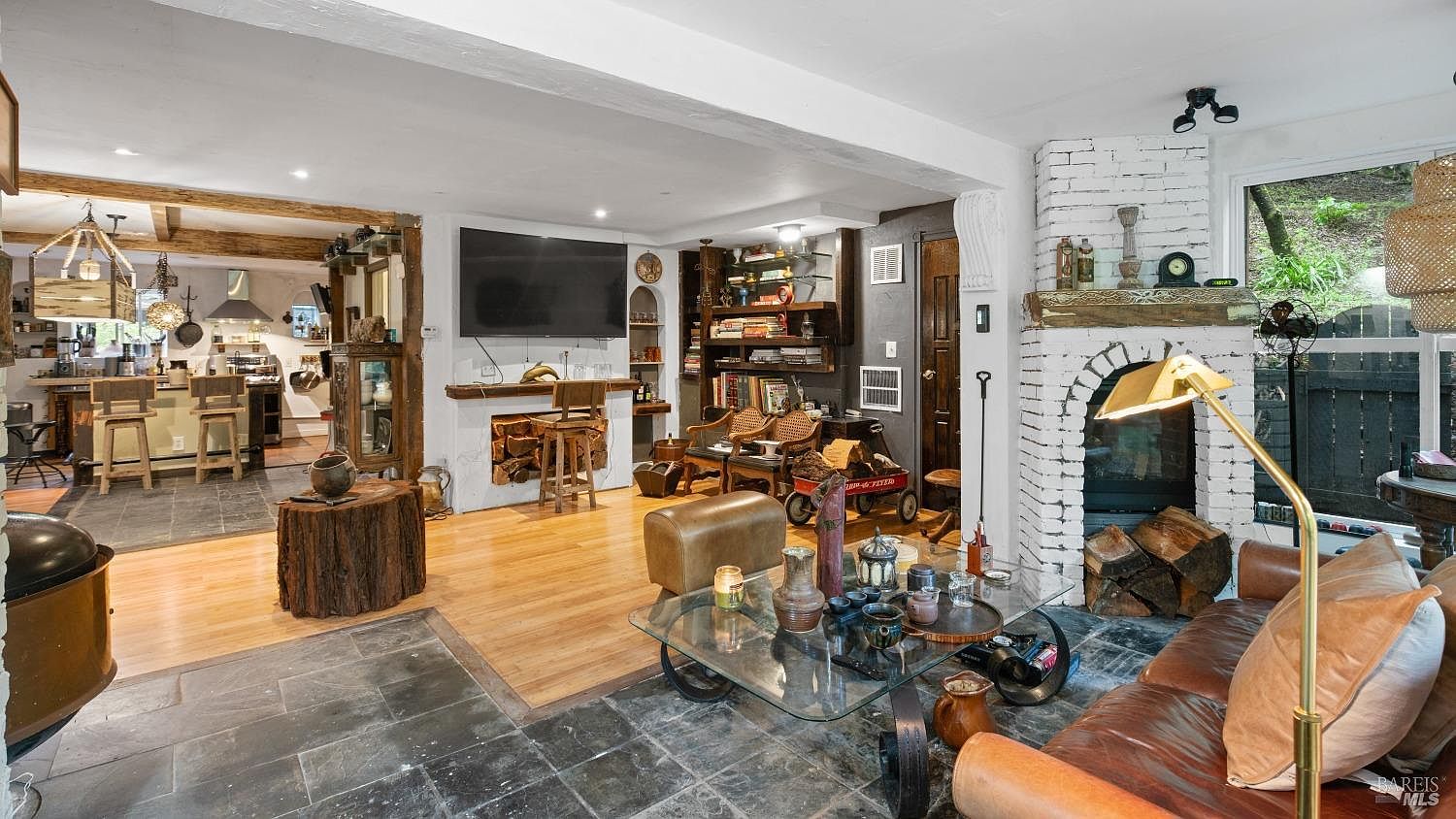 British market  5019ba6c0aee131e15b382bcab5a28