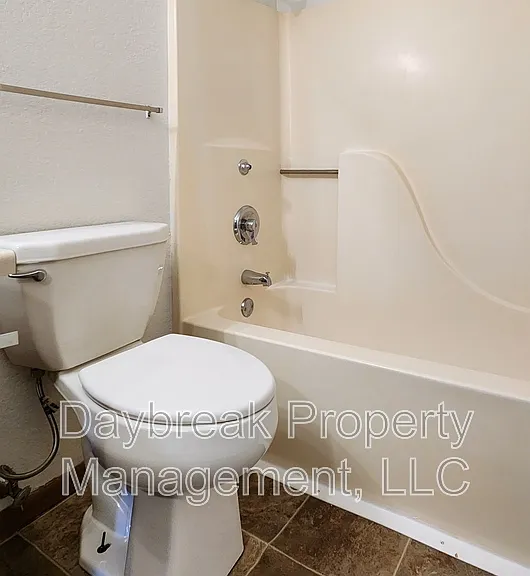 1210 34th Ave S #308 — Photo 11