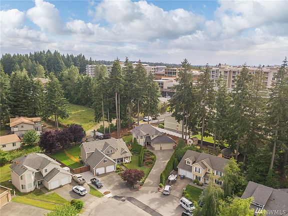 4th image of 3528 72nd Avenue Ct W