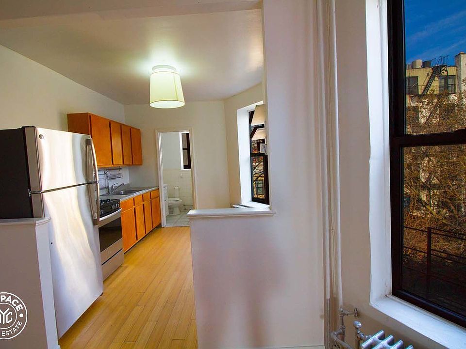 1st image of 711 Union St APT 3R