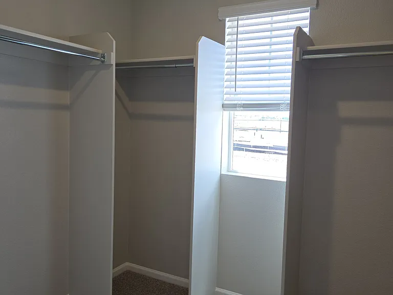 22465 E 7th Pl — Photo 38