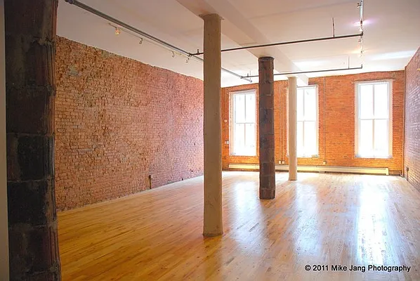 Sold by BLU Real Estate | media 5