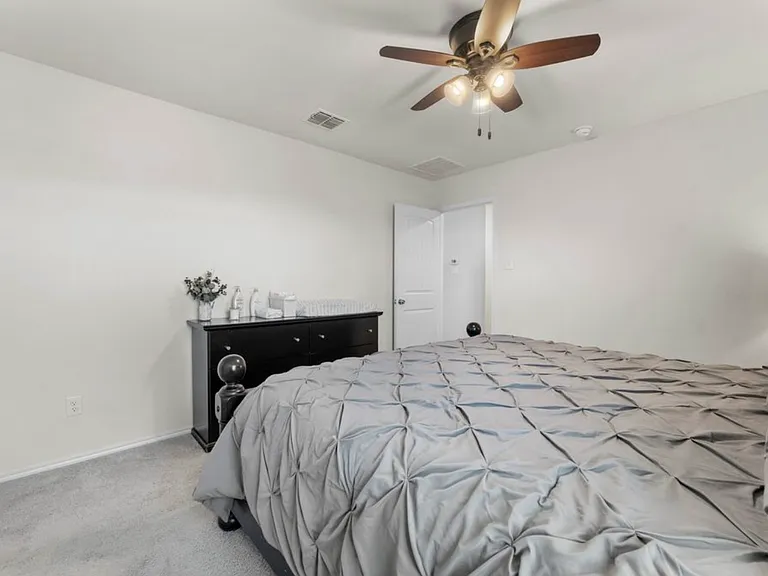 718 Trestle Dr — Photo 18