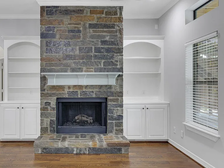 270 Lake Grove Dr — Photo 6