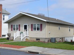 72 Schuylkill St, Cressona, PA 17929