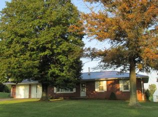 7636 S Sauerkraut Ln, Mount Vernon, IN 47620