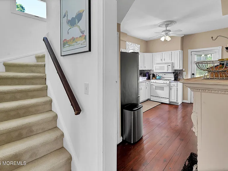 75 Portland Rd — Photo 18