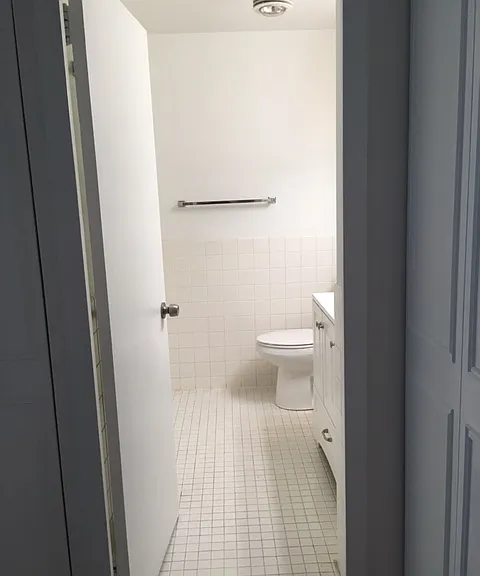 4250 N Marine Dr #329 — Photo 4