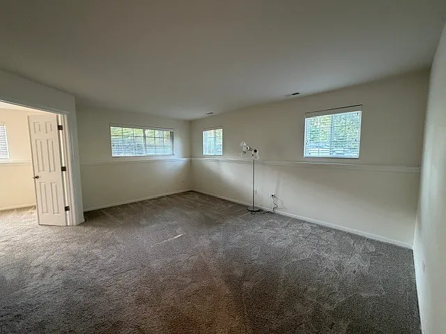 2542 Dunraven Ave #2542 — Photo 14