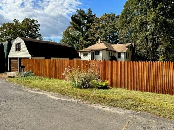 19 Spring Street, Seymour, CT 06483